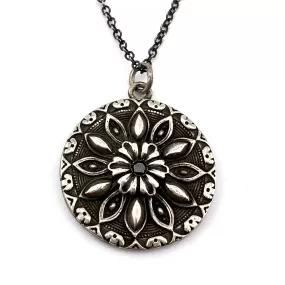 RADIANCE Necklace with Black Diamond - SILVER